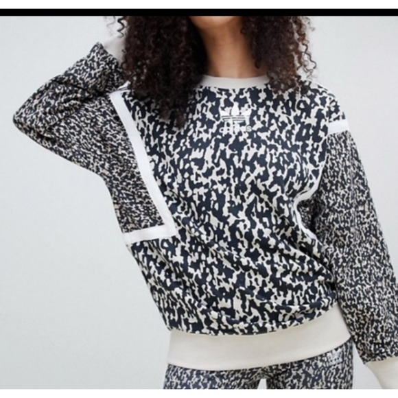 adidas Sweaters - Adidas Animal Print Crewneck Sweatshirt XS